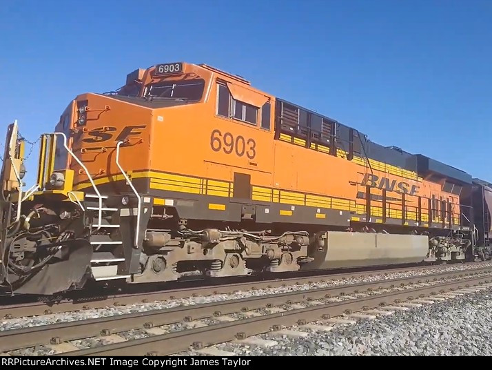 BNSF 6903